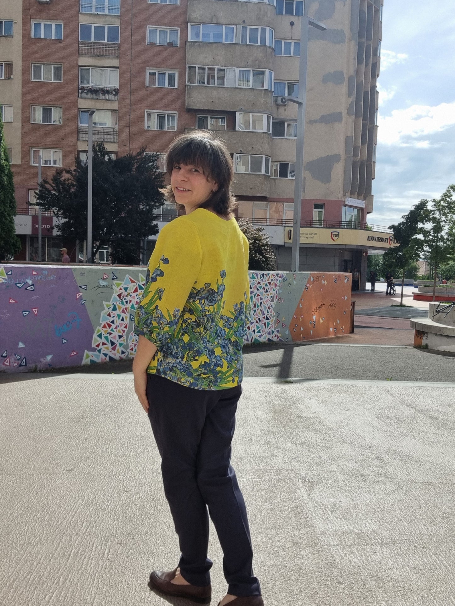 Bishop printed blouse, Van Gogh Irises 