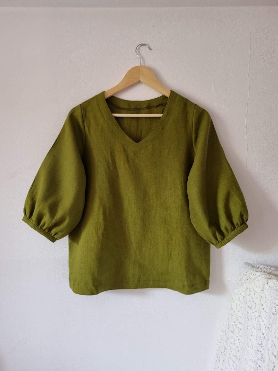 Prewashed linen Bishop blouse